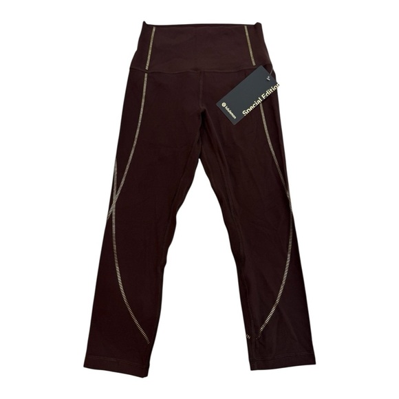 NWT Lululemon Align HR Crop 21” *Gold SPECIAL EDITION Size 6 - Picture 1 of 4